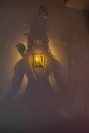 Shiva Shadow Art Lamp – Light That Shows Devotion
